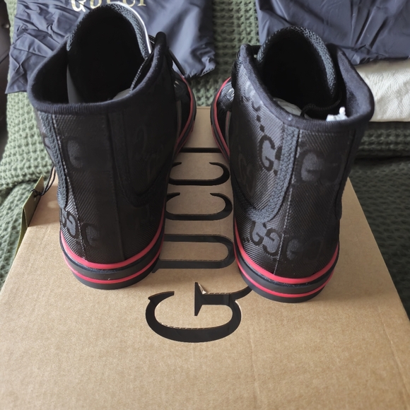 Gucci Off The Grid - Picture 13 of 16